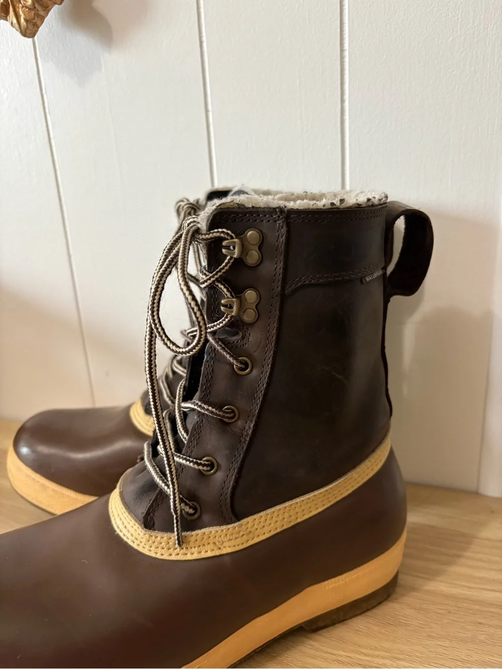 Xtratuf Insulted Lace Woman’s Boots